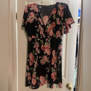 1XL pink flowers , black dress